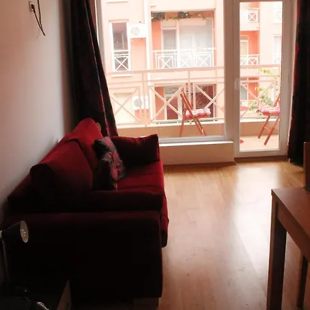 One Bedroom Apartment, Sunny Day 6 Слънчев бряг